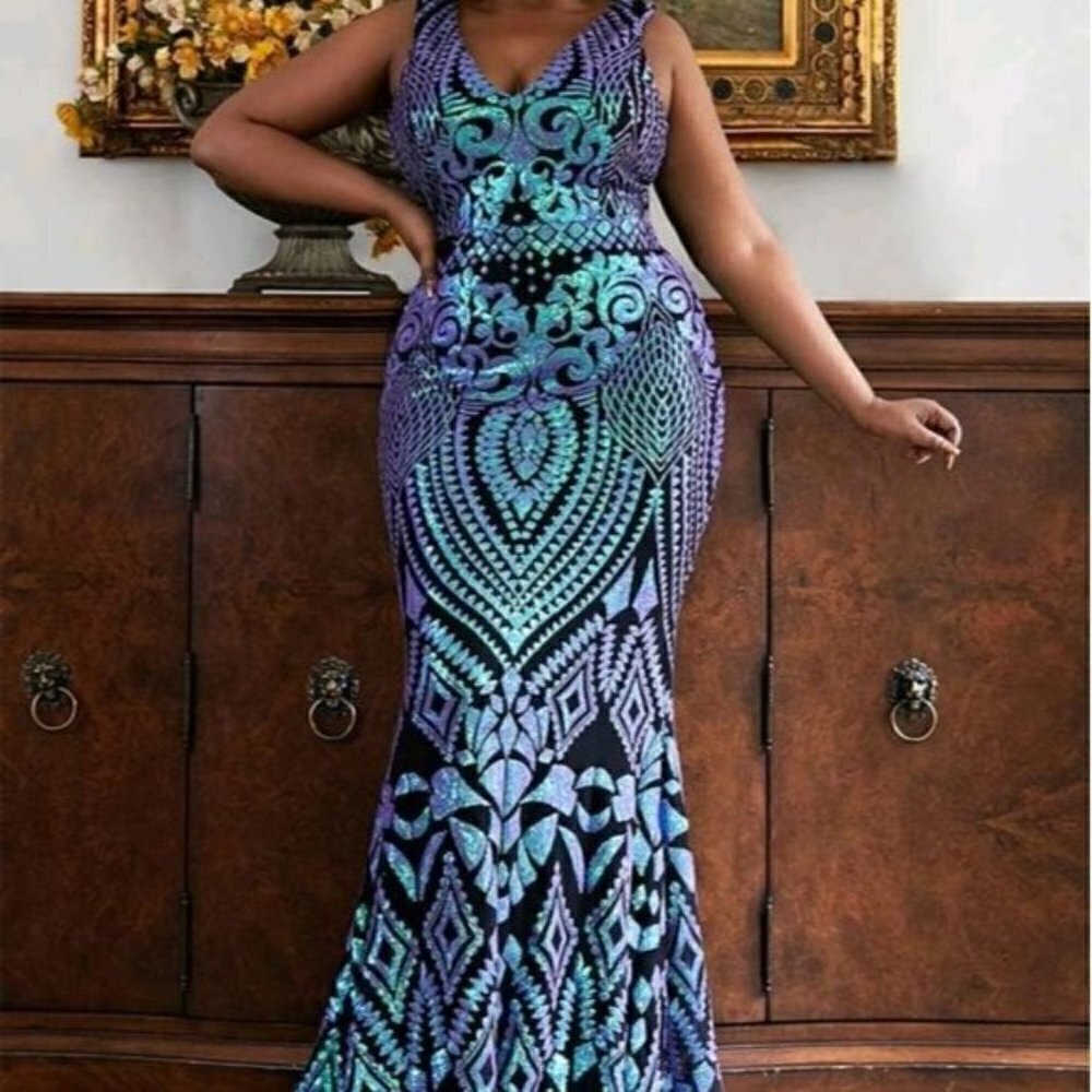 Plus Size Stunning Party Baroque, contrast sequence,  v neck,   Mermaid …